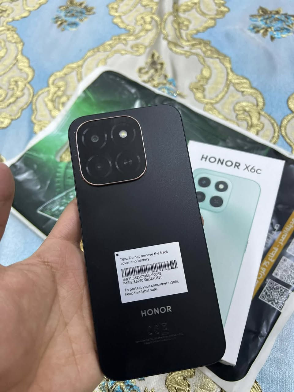 السلام عليكم للبيع هونر اكس 6 سي ذاكره 128 هيرتزيه 120 عشوائيه 4 + 4 جديد استخدام اقل شهر مكانه بغداد العبيدي  مستعجل على البيعه السعر 110 الاتصال هذا رقمي,***********
