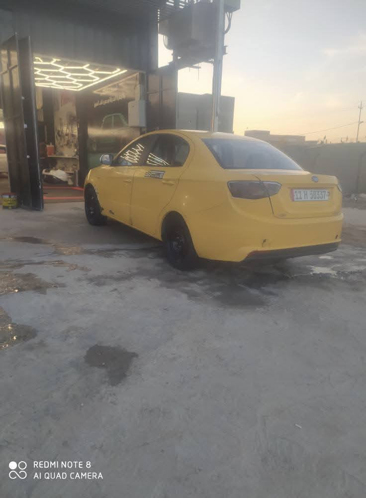 السلام عليكم ورحمة الله وبركاته 
سيارة فاو موديل 2015 رقم بغداد مكينة وكير واحديد 
و تبريد خير من الله 
سنويا الى 2029 مصفره هيه و غرمات العنوان بابل مركز مدينة السعر 45 وبيه مجال الرقم الموبايل ***********
