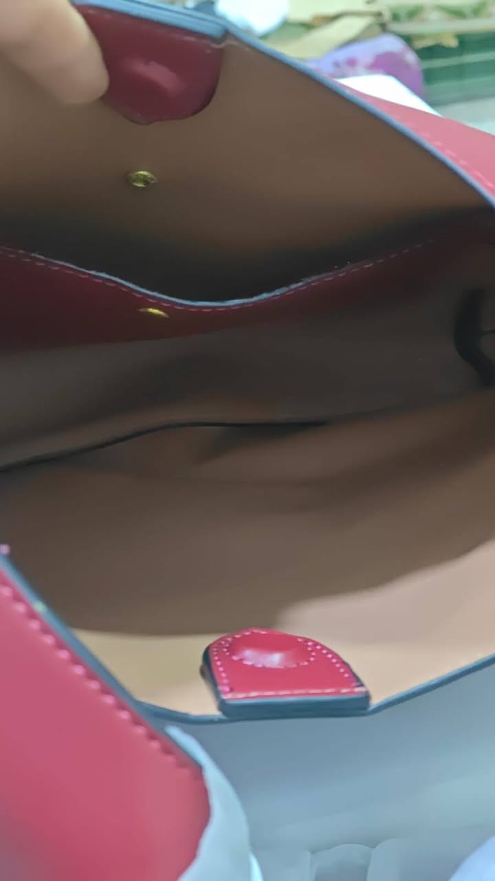 السلام عليكم جنطة نسائية الله شاهد ماعرف بيهم انطوني سعر والف عافية


**إذا كنت صاحب هذا الإعلان وتريد حذفه لأي سبب، رجاءا أرسل رسالة إلى الدعم الفني**