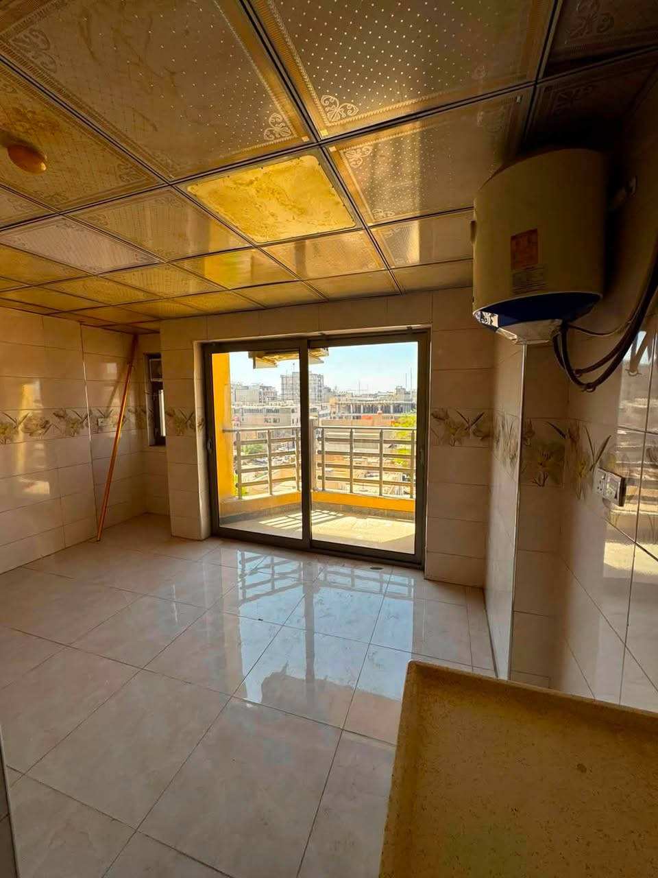 للايـجـار شقة عرصات الهندية ✔️

عنوان 📍 عرصات الهندية على شارع السدة

🔶مساحة الشقة 110 متر
 
تحتوي على صالة ومطبخ جاهز وغرف نوم عدد 2 

مجهزة بالكاونتر والسبالت البناية تحتوي على سكيورتي وبارك سيارات

سعر الايجار 900$ شهرياً ــــــــــــــــــــــــــــــــــــــــــــــــــــــــــ
‎‏‎((شركة دار السلطان للعقار حيثٌ تَلتَقي الرُوٌية ,بلتَمَيٌز ))

#نــســتــقــبـل كافة العروض العقارية 

بيع - شراء - ايجار - ادارة امـلاك - مقاولات عامة

‏‎‏‎📊كل ماعليك الاتصال أو المراسلة على الصفحة *ʲᵒⁱⁿ ᵘˢ*

 حسن زوانة *********** - ***********

‏‎‏‎الفرع الاول /عرصات الهندية مجاور فندق بلوم 

‏‎‏‎ الفرع الثاني /الـسـيـديــة الضباط مقابل افران الرباط
