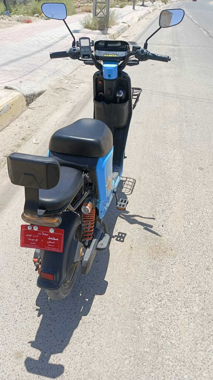 🚲 السلام عليكم
دراجة شحن للبيع، بحالة جيدة وجاهزة للشغل.

💰 السعر: خاص
📞 للاستفسار: ***********

الجادين فقط يتواصلون، والله يبارك للجميع.
