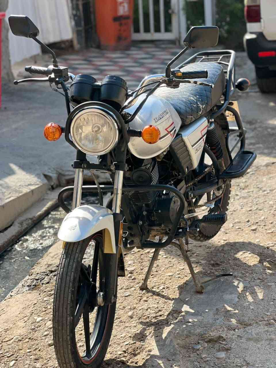 دراجه دايون لبيع مديل 22 أوراق راقم الهاتف ***********
