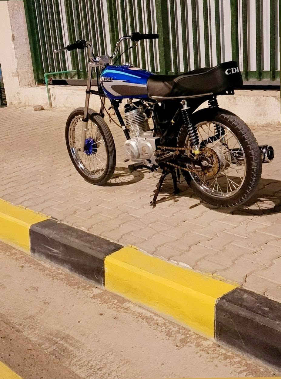 سلام عليكم شباب ماطور اصولي للبيع شاصي شلامجه تعمير 26 متواجد خاص وهاذ رقمي ***********
