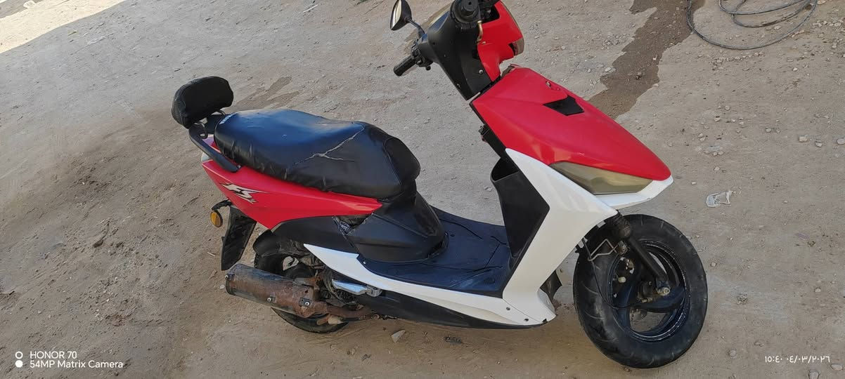 دراجة للبيع 400 الف وبيهة مجال مديل 2019 شغالة سلف وهندر وبصمة


**إذا كنت صاحب هذا الإعلان وتريد حذفه لأي سبب، رجاءا أرسل رسالة إلى الدعم الفني**