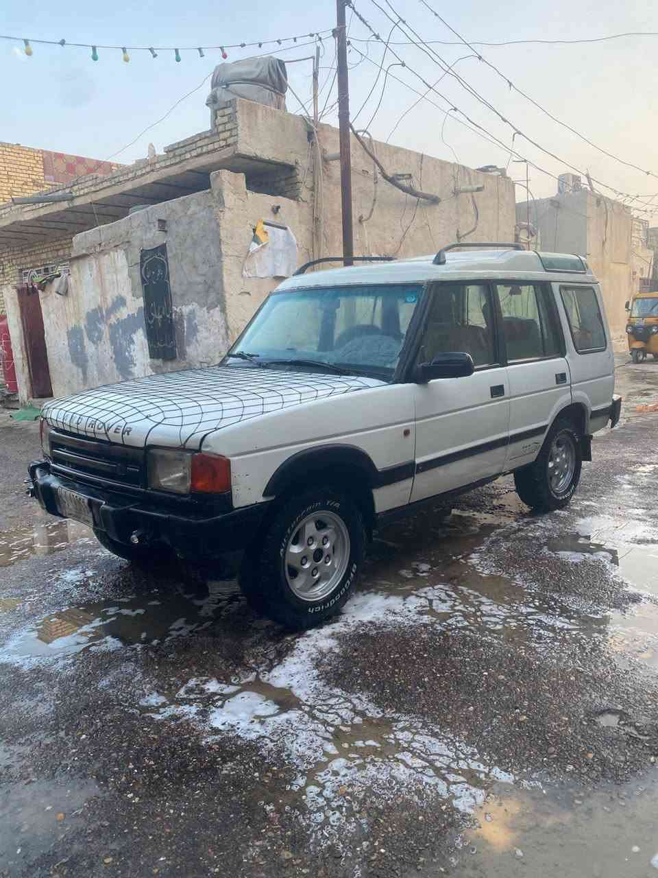 سلام عليكم رانج دسكفري مديل  1991 حديديه جديده تخم تاير جديد رقم ميسان سنويه جديده المكان ميسان حي القاهره مراوس او بيع حسب القناعه الشراي يتصل ‏‪‏‪0771 114 2179‬‏‪
