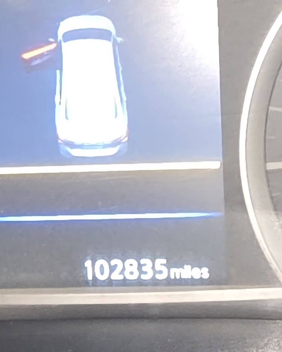 ألسلام عليكم
(عندي سياره نيسان سنترا للبيع)

موديل 19 وارد أمريكي محرك 1800  كير أوتماتيك سياره حلوه ونظيفه صدر جديد قبل شهر مسوي زوج تاير امامي دوشمه جديده وعالفحص الباقي (ألسعر 112 ورقه وبي مجال ) سنويه منتهيه نهايه سنة25 أبسمي رقم بغداد مو ألجديد [مكان الكاظميه شاطى ألتاجي نزال صالح مصطفى رقمي *********** سيد ظافر أبو يوسف ] بيه طعجه بنيد فقط
