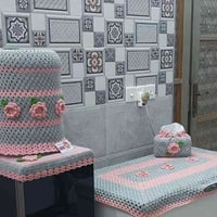 حسب الطلب • ألوان وقياسات • توصيل داخل وخارج