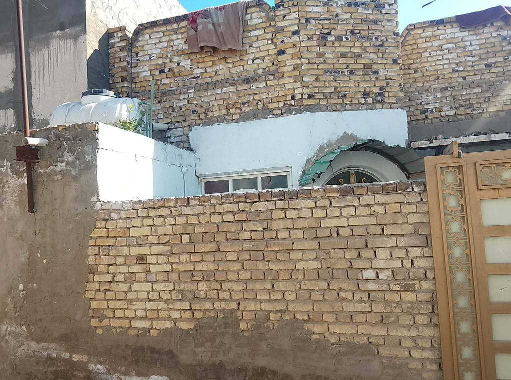 ‏‪***********‬‏ السلام عليكم بيت للبيع في الديوانيه شارع الاسكان طابو زراعي سند 25 مساحه البيت 125 البيت بناء طابوق اربع غرف نوم استقبال 5 امتار السعر 55 وبي مجال
