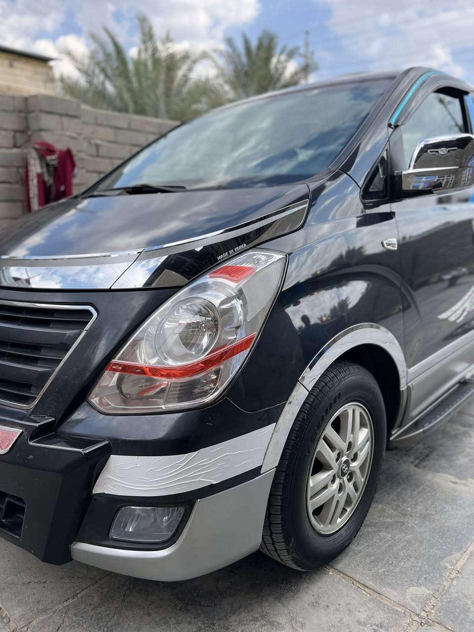 سلام عليكم استاركس للبيع.لون كحلي  17 اصل كفالة ماعدا قطعة وحدة صبغ مكينة نص بنص خيرمن الله كير توا شادة تخم تاير جديدتبريد ثلج  مواصفات حلوةكامره خلفيه بلاد  دوشمة ارضية تنتة  راعيه بصرة ومكان سيارة بصرة قضا المدينة سعر 220  وبيها مجال فقط لشراي الي مو شراي لا تتصل وتواعد كذب والسونار مرفق مع الصور هاتف 📞 *********** واتساب / اتصال ***********
