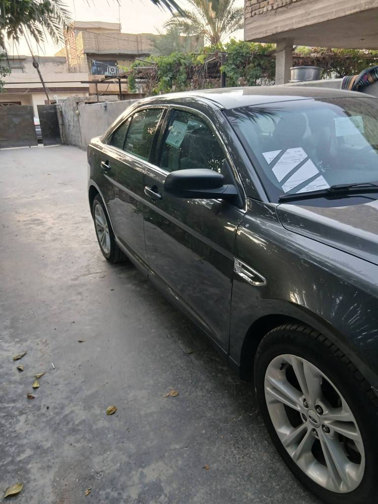 السلام عليكم فورد تورس موديل٢٠١٧ فول مواصفات عده الفتحه مكينه كير صدر كله كفاله كشر فقط بارد بخشم البنيد لا داخل لا ايرباك السعر ١٣٣ ترايك وين متحب بسمي هز ورقم جديد 
*********** بغداد, العراق
