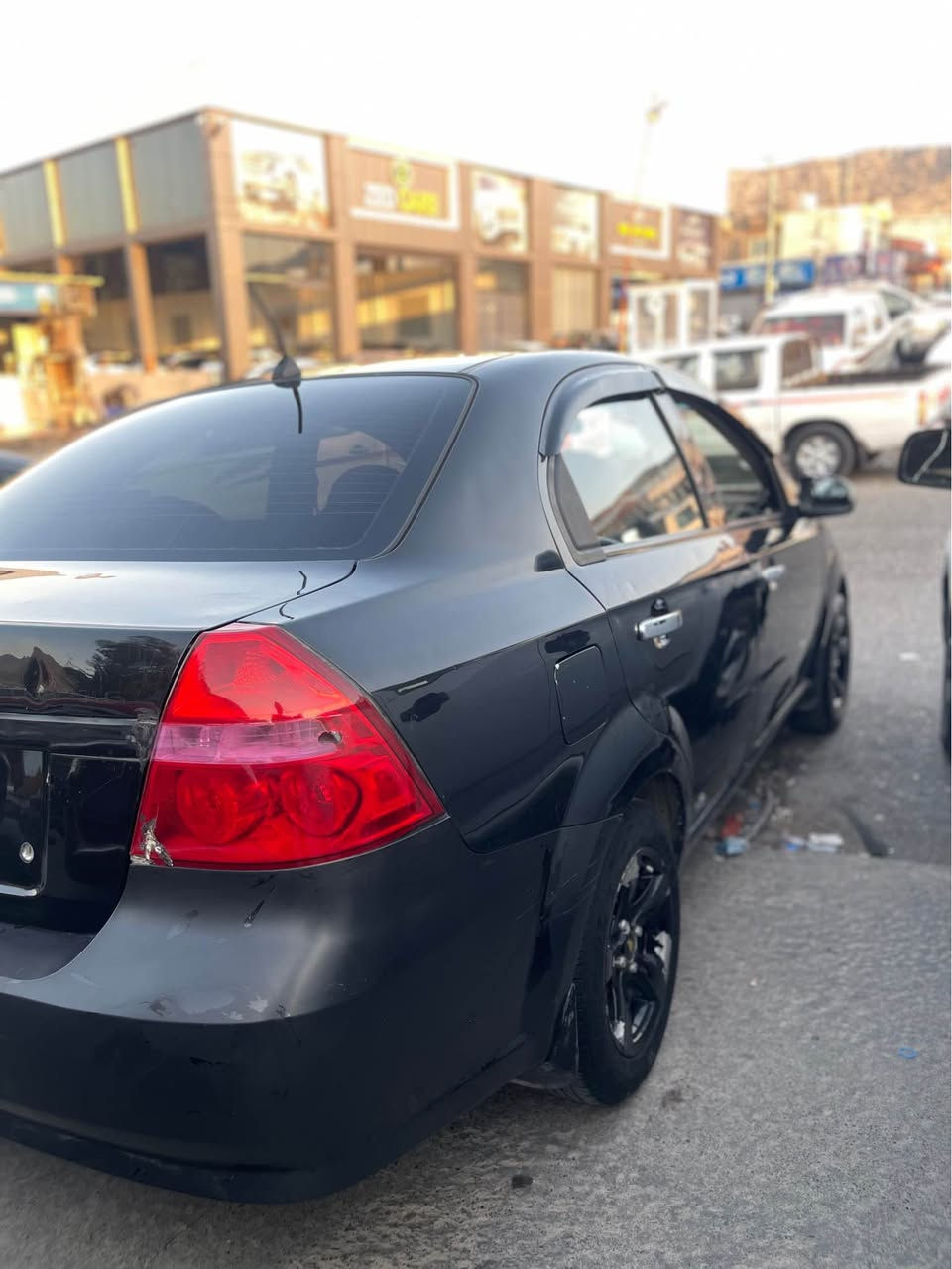 ‎افيو موديل ٢٠٠٧ بو فروتني ٤ قطعه سبغ داخلي زور باقژه رقم ***********‎ دهوك, العراق
