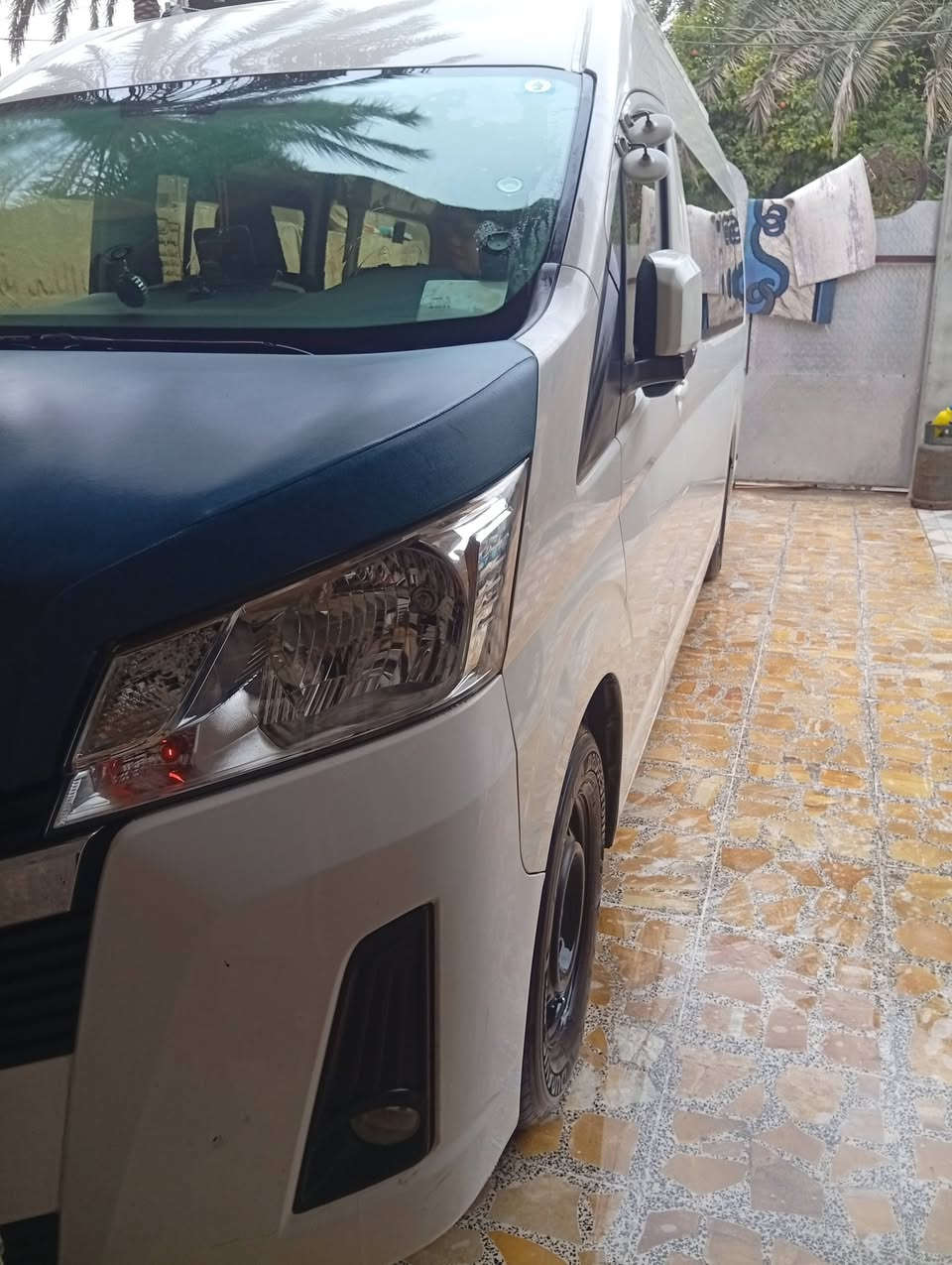 سياره هايسه ام البوز موديل ٢٠١٩سياره جاهزه من كلشي كامله سيبايه درع كشنات كامله ١٥نفر السعر ٣شدات و٥٠ورقه رقم الهاتف ***********
