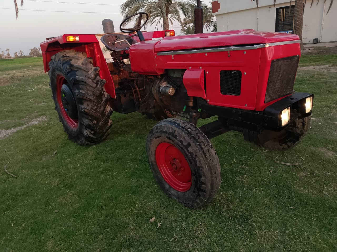 عنتر موديل 1987مكينه جاهزة للعمل مكينه محرك وكير واكسل وهيدروليك خير من الله نكره سلف كهربائيا جاهزه بدون تحويل المكان بابل جبله رقم الهاتف ***********@

