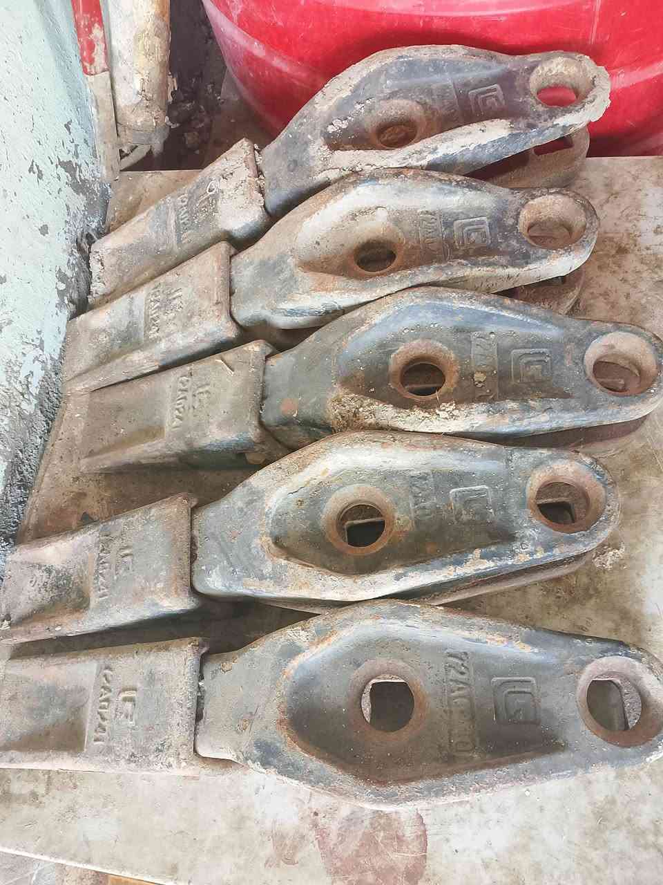 سنون شفل صيني جدد حجم 85 سعر225 الف***********
