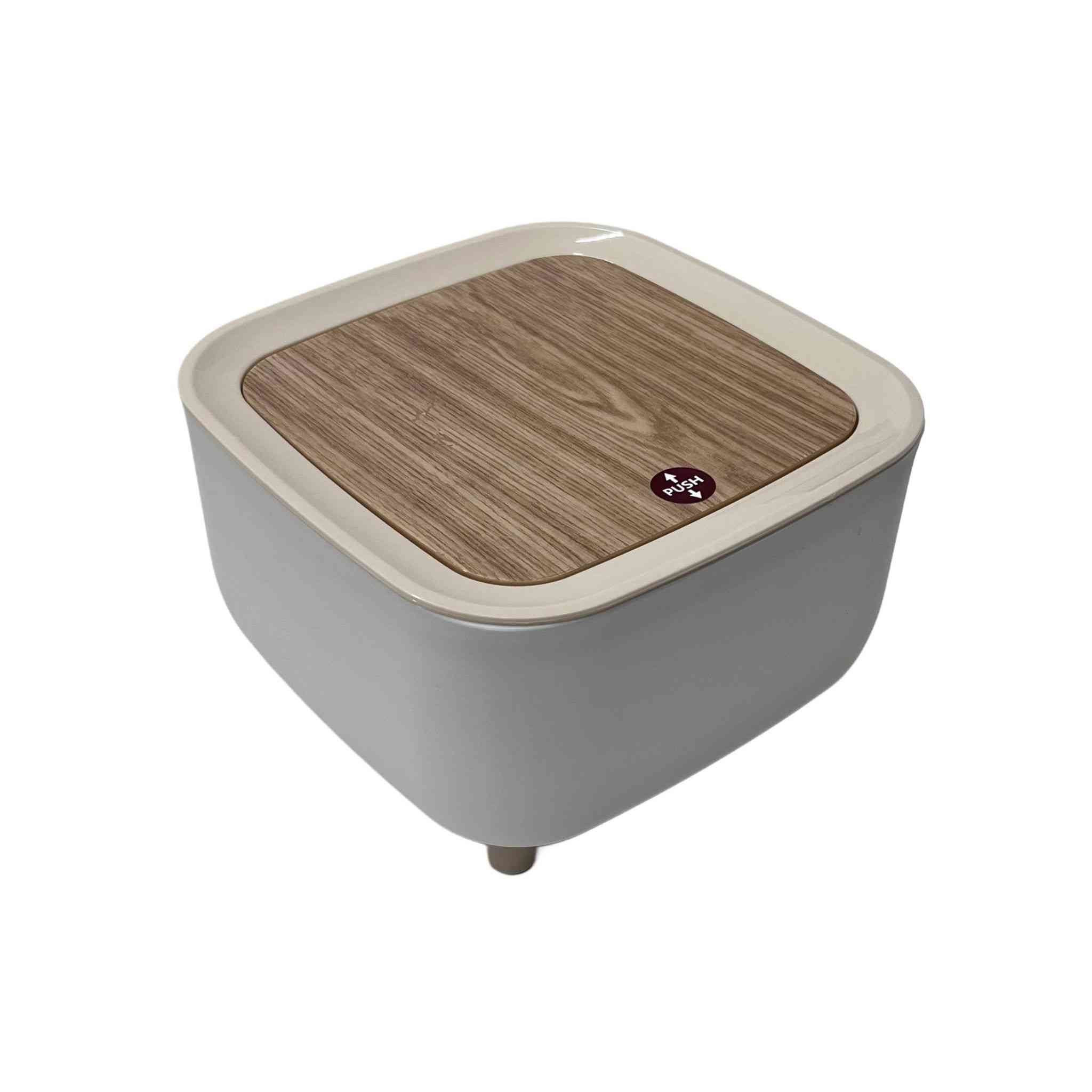 سله نفايات عصريه
الابعاد 17*17*10
السعر 17 الف وتوصيل مجاني
للاستفسار ***********
او مراسه الصفحه
