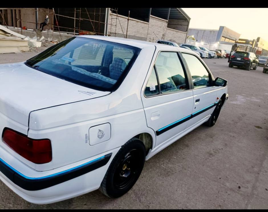 بيجو بارص مديل 12 رقم انكليزي نجف
 شاشة كار بلي 
تبريد ثلج تايرات جدد
 المكينة صارلها شهر من مجفتة ايشاكو اصلي 
وللتفاصيل اكثر اتصل ع الرقم:
*********** 
#السعر:42$  وبيها مجال
