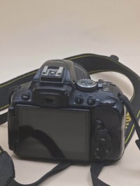 نيكون ٥٣٠٠ • عدسة ١٨-٥٥ • شتر ١٢٠٠٠