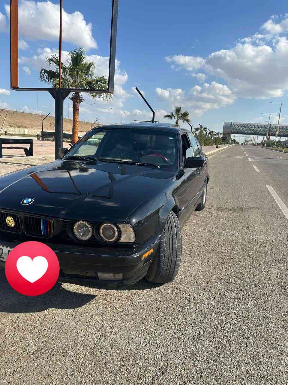 السلام عليكم بي ام دبليو 1993 مصبوغه عام للجماليه بدون ضربه بدون معجون
محرك 525 مسكر تك فانوس كحلي اصل (540)
كشنات جلد  
ويل خليه اصلي
تخم تايرات جديد باتري جديد
منضومه اساور وزنون محوله مروحه 
منضومه تبريد جديده دهن جديد هايدروليك جديد 
حداديه امامي خلفي قبل يومين مشتغلها 
سلايد شغال طكتين 
3 وضعيات قياده (اقتصادي اسبورت ثكيل )
مري منفصل
دوس M
سياره كل كهربائياتها شغاله 
تحويل ثاني يوم رقم اربيل هزه جديده 
(سياره بيها لاستيك ولف بدايه بخار بس بل تشغيل )
سعرها 62 بيها مجال بسيط 
***********16
