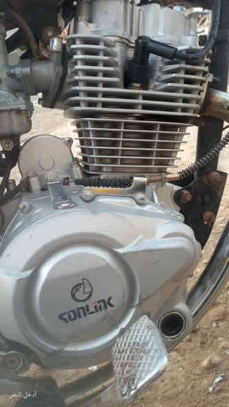 هيوشه سونك موديل 2021محرك شرط مامفتوح بيه نشاط ومعدل يشك الماع كاتم ماكو صوت ولا صرف ولا بخار ولاصوت كهربايات كامله سلف شغال اشاير كامل تويار شادهن جديد دبالات شغاله وياله مسطره ماطور مايحتاج شي 325وبيه مجال ***********
