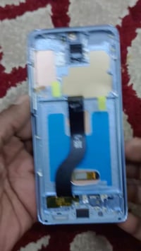 شاشة • سامسونج S20 بلاس