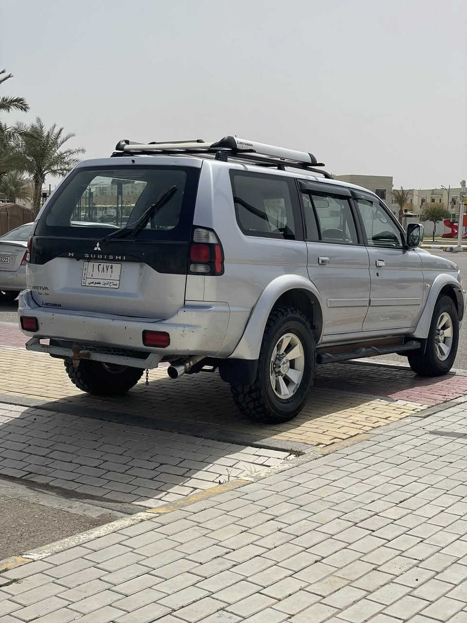 ميتسوبيشي ناتيفا. موديل :2008
محرك 6 سلندر حجم 3000cc
••
مواصفات السيارة (خليجي) مكفولا من الصبغ والحار 
كير اوتو اربع سرعات
فور ويل: ثقيل وخفيف
جام كهرباء
مري شفط
بوصله، عداد باتري,عداد دهن . شاشه .....
السياره كلها جاهزه وبدون نقص. واحلى من الصور.
فوريل ومحرك وكير واكسلات مكفول
غرفه السياره نضيفه ووكلشي بيها شغال 

السعر ٩٠ وبي مجال بسيط  
مكاني تكريت ورقم سياره صلاح الدين مشروع وطني

رقم التلفون ‭***********
