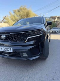 سورنتو 2021 هايبرد بانزين فول مواصفات بيها بنيد مبدل نفس لون وجاملغ خل...