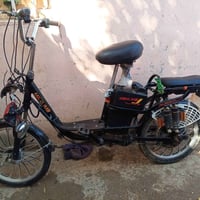 دراجه شحن عوزه بطاريات بس سعر 150 الف بيهه مجال الاستفسار على رقم 0775...