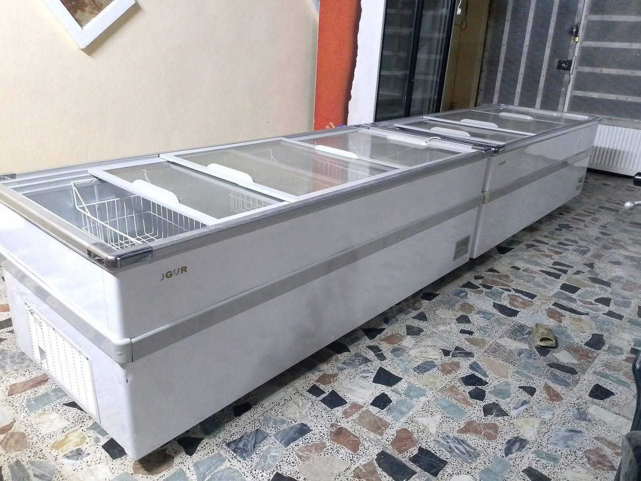 اللهم صل على محمد وال محمد 
برادات ببسي عمودي كونكورد تركي 
مجمدات حوتيه طويله 
مجمدات كبار جدا 
عارضات ببسي ايكور 
عارضات كونكورد 
السعر فلس ونص 
يوجد توصيل للمحافظات القريبه بكروه 
للحجز او الاستفسار اتصل على الرقم 
***********
