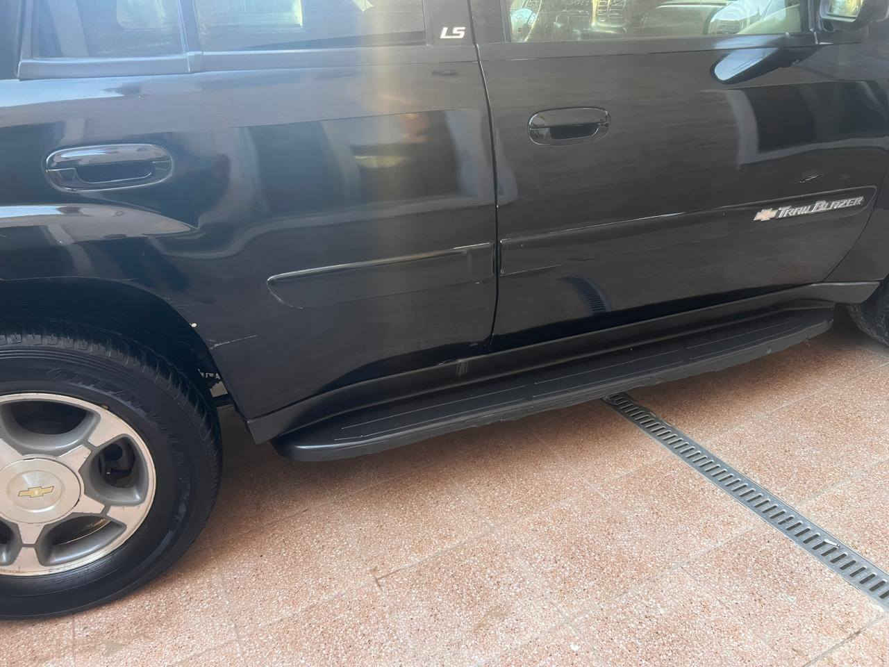 بلايزر ٢٠٠٤ بلاديه كير محرك تبريد تخم تاير صدر جديد كهربائيات سياره جاهزه بدون نواقص  للاستفسار الاتصال ***********
