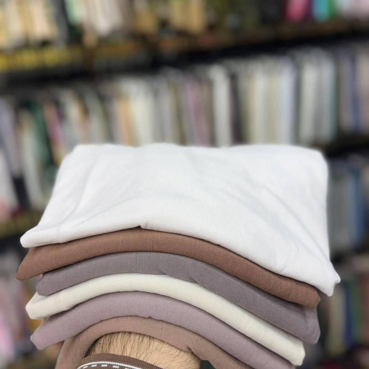 للتنويه 📢📢📢
زبائن حجابات النرجس 
شيلة الدلاليد الترند 
تتوفر بثلاث خامات 
خامه سعرها ٥٠٠٠
وخامة سعرها ٨٠٠٠
وخامة سعرها ١٠٠٠٠
حبينا نوضحكم الموضوع حتى تكونون على بينه


**إذا كنت صاحب هذا الإعلان وتريد حذفه لأي سبب، رجاءا أرسل رسالة إلى الدعم الفني**