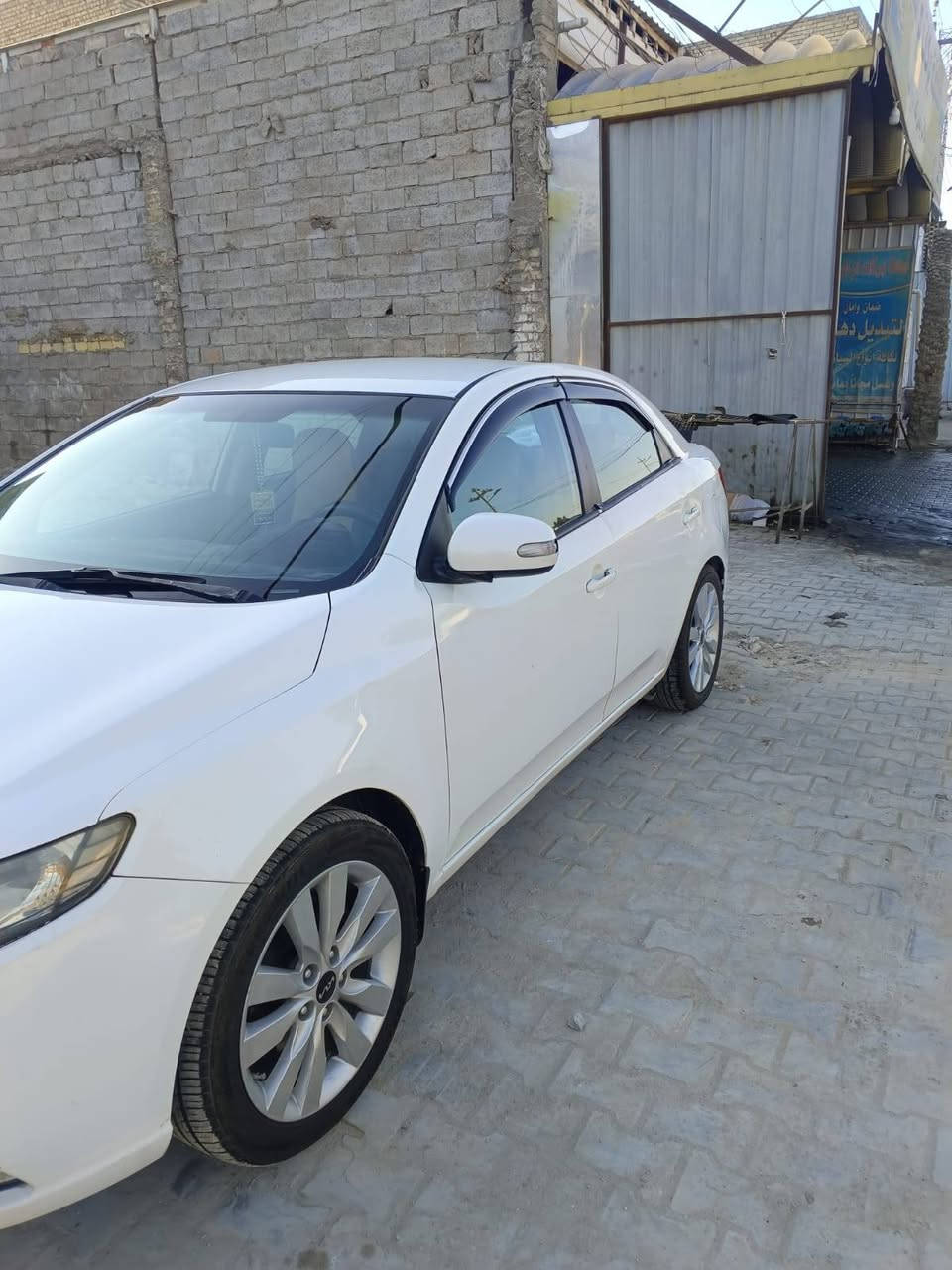 السلام عليكم سيراتو 2010 للبيع فقط السيارة السعر 85 وبيها مجال للتواصل
*********** نجف
