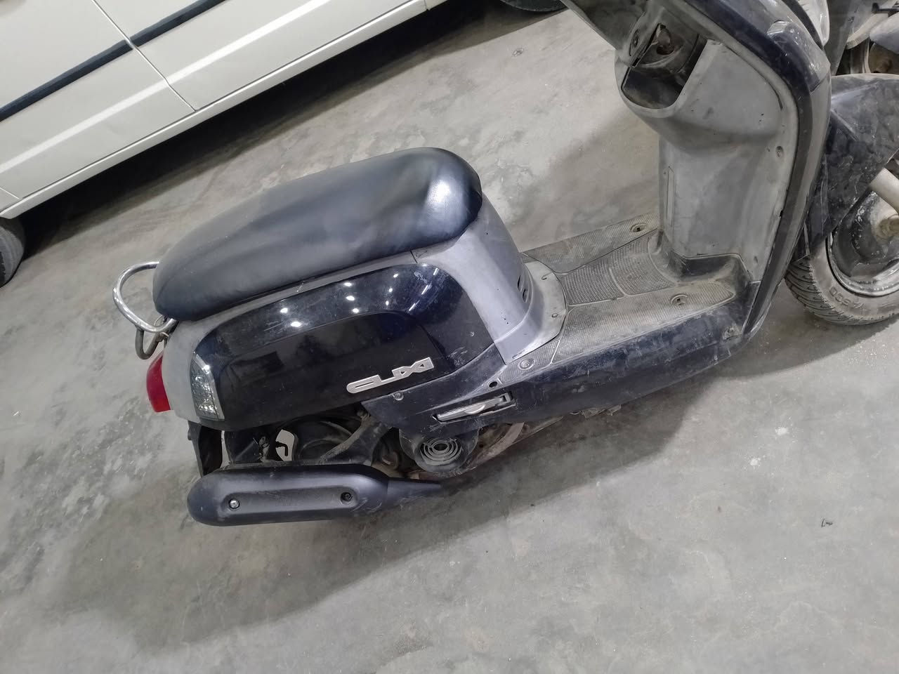 للبيع دراجة بوليس جديد محرك ناعم مينسمع شلعة معدل مخيفة مكينة بلادية ممفتوح بس الصبح من تشتغل دخن ابيض وتكطع بعد السعر 550


**إذا كنت صاحب هذا الإعلان وتريد حذفه لأي سبب، رجاءا أرسل رسالة إلى الدعم الفني**