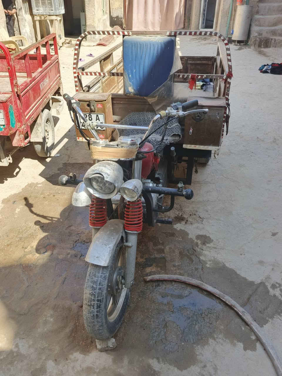 السلام عليكم ستوته للبيع الموديل 16 رقمه سنويه والسعر خاص***********
