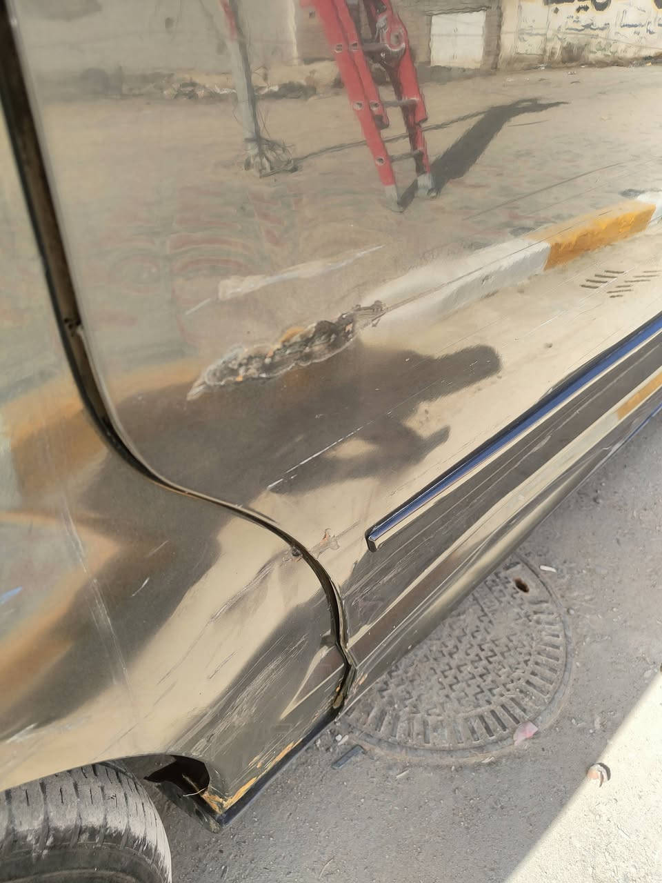 سلام عليكم من رخصت الادمن دوج كرفان 2011 بيبان وصندوك كهربائيكشنات بلع تبريد 3 قطع شاشه اماميه وصط  بدون ضربه اشوط وشويه صبغ بتكمع مال القماره ملاحضه التبريد عوزه فريز فقط رايده 120 لتواصل ***********
