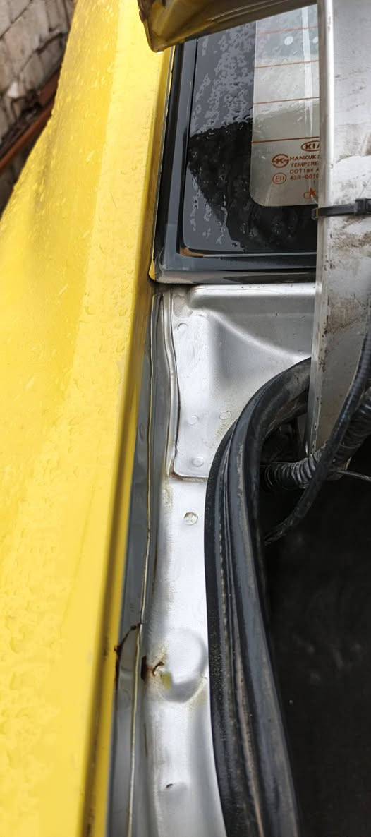 أسلام عليكم كيه فورتي كوري 2012نينوئ دولي هيئه غرامات صفر كاربون بانزين طخم تايرجد يد باتري جديد درايم شفت جديد بدون ضرر تلقيطات تكسي العنوان موصل حي القاهيرة سعر 93 للستفسار *********** بي وتساب زين ***********
