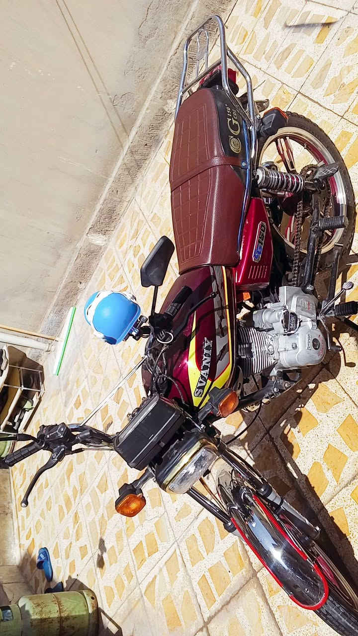 ل السلام عليكم ساڤين للبيع خمسه كير كلشي بي سغال كهربائية اشاره هورن لايت جديد بكلايت قفل ركبه  بي اشتريته علساس اشتغل بي دلفري ومارهمت ومنفيس بي مايحتاج رب ذب عل ماطور راسن تشتغل بي مكينه مفتوحه لو لا مااعرف بصراحه بس مكينه نار ماشاء الله  اني مو بيع شراي وتعال افحص وانشاء الله يصير خير السعر 500 مكاني بهري نوي هذا رقمي بي واتساب  ***********
