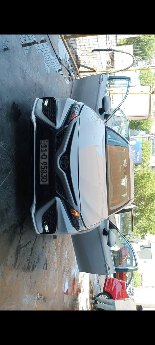 السلام عليكم كامري موديل 2023 امريكي
هايبرد - بانزين مواصفات وفئه se سياره جديده وخير من الله السونار مرفق بالمنشور السعر ١٦٠
***********
