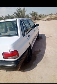 ٢٠١١ • مكفولة مكينة • النجف