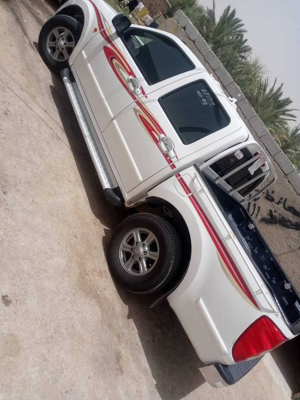 كريت 18 رقم قادسيه انكليزي سنويه جديده بيهه رشه جاملغ ربع الايسر سياره جاهزه من كل شي مكان سماوه السعر 80 وبيهه مجال بسيط للاتصال ***********
