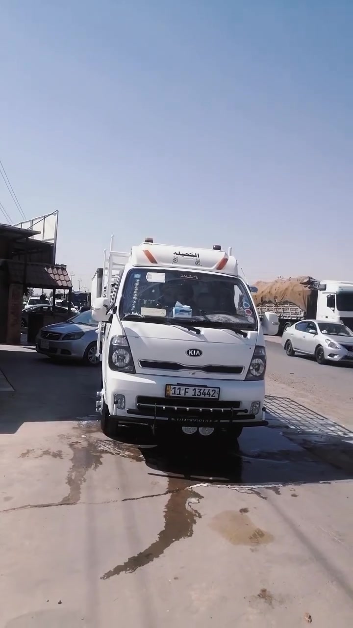 السلام عليكم كيه فحل مديل 17 رقم بغداد نكليزي بسمي ظريبه مال سنه مدفوعه لكدام كفاله عامه عده شبر بارد باب سايق مكينه كير اكسل تحويره 14 وستد 27  كبس مو لحيم السياره متعوب عليه كلش مال جناي وشكال اكو بسوك حته 70 ورقه السعر 147 وبيه مجال قليل الاستفسار *********** المكان كربلاء
