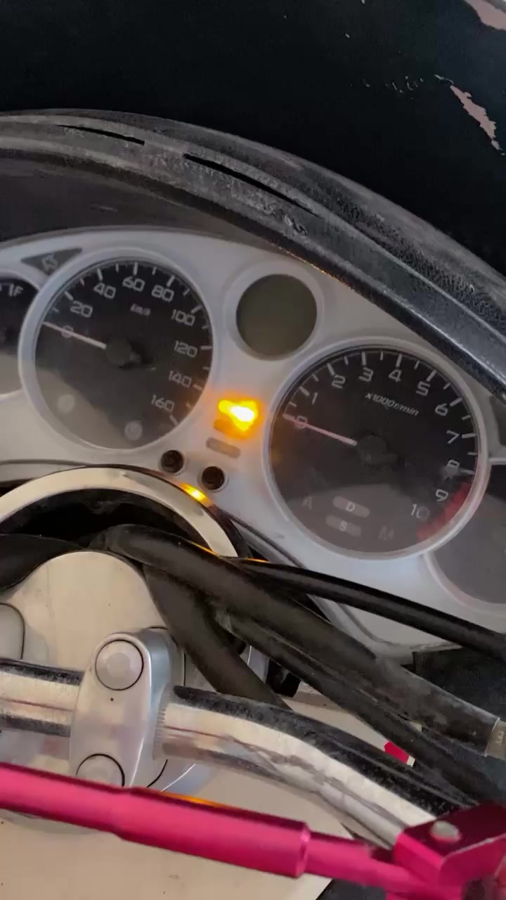 اسلام عليكم اخوان دراجه خير من الله شلعه معدل دراجه نقص ما بيه غراضه كلها ويها دراجه نقصها صبغ منفيس موجود اصلي سعر 600 وبيها مجال اتكفلك سرقه اسويلك مكاتبه وكلك اتوكل اكرر دراجه كل غراضها موجوده  اتصل وبيك خير ودلل *********** واتساب ع خط ‭0772 851 2659‬
