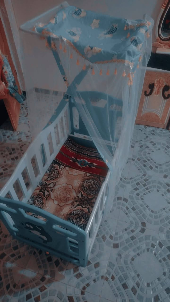 خابرني او بيك خير او تدلل
*********** عنوان ناصريه مركز
