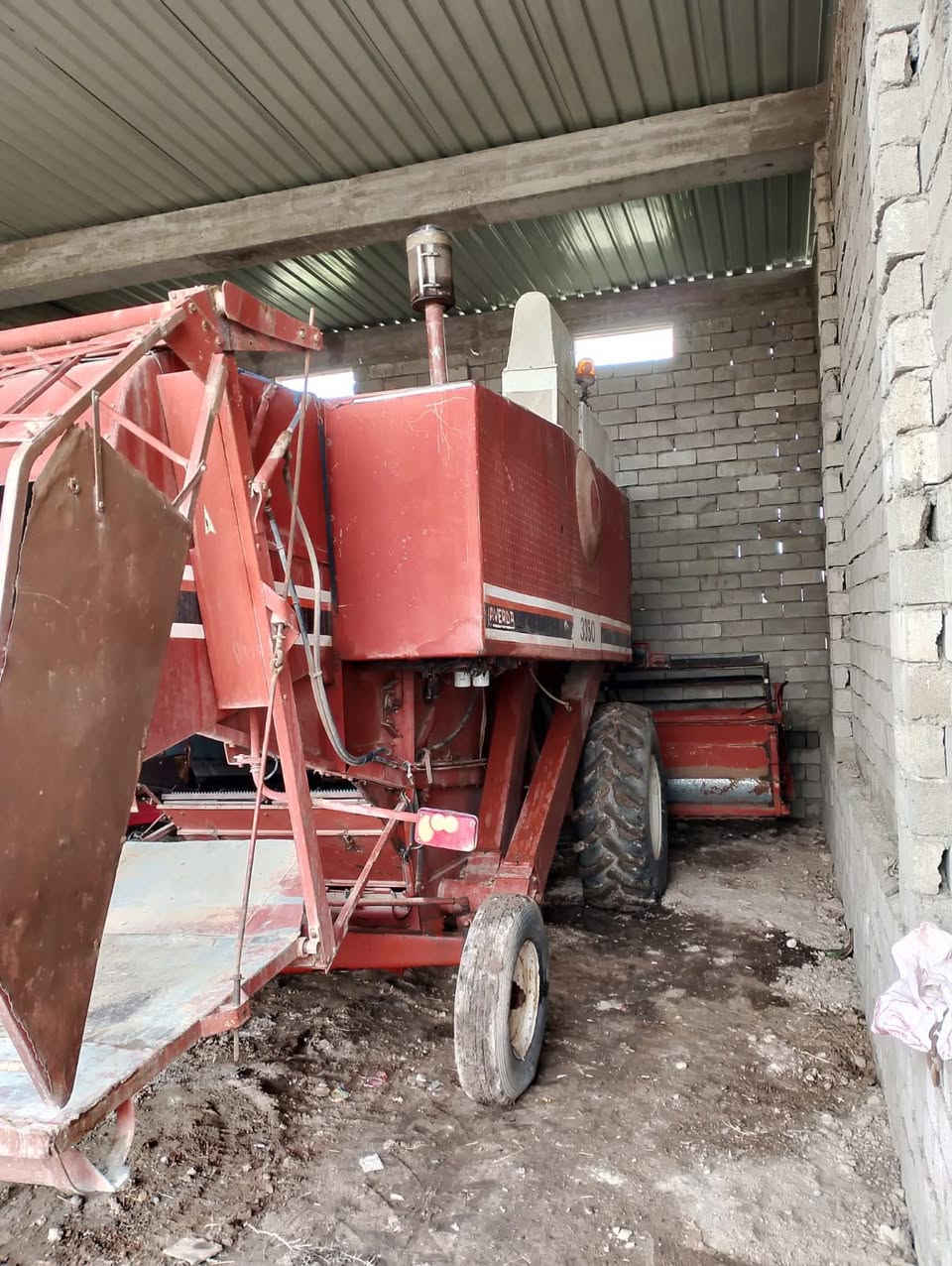 السلام عليكم موجود حاصودات لافرده 2 وضع شركة رقم وسنويه نينوى السعر الوحده 16 مليون وبي مجال. العنوان موصل زمار 
 الاتصال على الرقم ***********؟ ***********
