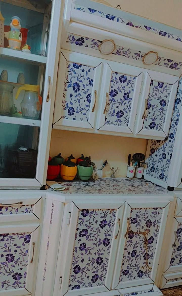 كاونتر اخو الجديد للبيع السعر 450 وبيه محال بسيط المكان شفته للاتصال *********** ابو انس
