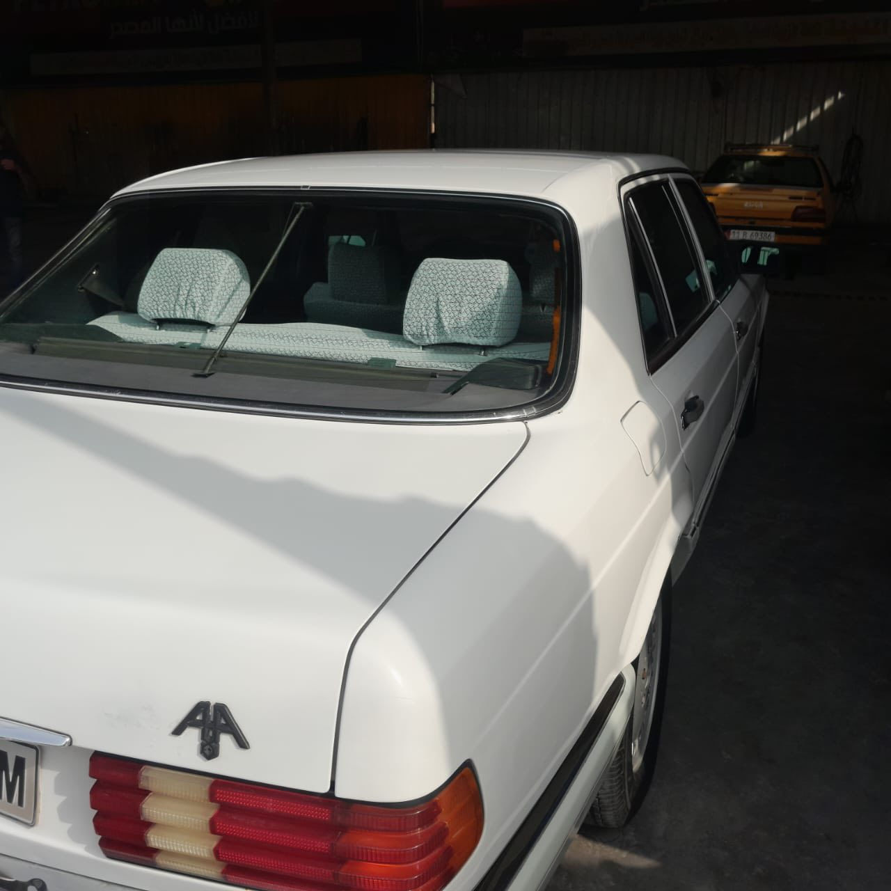 السلام عليكم مارسدس موديل 91 مكينه كير مال حاويه صفر     جدد توني شادهن  سياره فول كله كهرباء  السعر 80 بيه مجال حك الجيه  سياره جديده شكد متصور. بغداد حي اور سياره هذا رقمي تتواصل ***********
