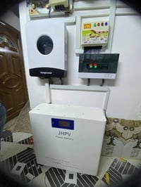 منظومة طاقة شمسية • تنصيب • حمرين