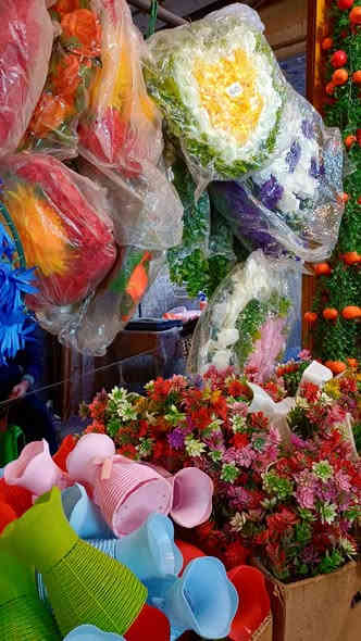 اهلا وسهلا بكم في
 معرض تحفيات وهدايا البحراني   
نعلن وصول بضاعة جديدة ومتنوعة وبأسعار مناسبة 
العنوان/طويريج_ بداية سوق النساء قرب بسطيات الفلافل 
يوجد توصيل لكافة مناطق طويريج فقط 
***********
 #البــحـِِـــرانــــي
