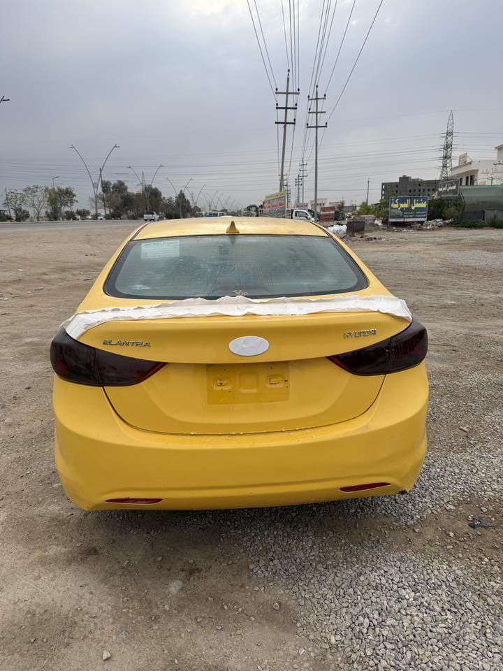 السلام عليكم شباب الانترا 2012 ليبل واحد بدون اي قطعه تبديل رقم نكليزي بسمي مكينه جديده 1800 دوش صدر امامي خلفي جديد كامله مناقصهة كلشي سعرهة 85 وبيهة مجال قليل للاستفسار *********** مكاني ديالى بعقوبه
