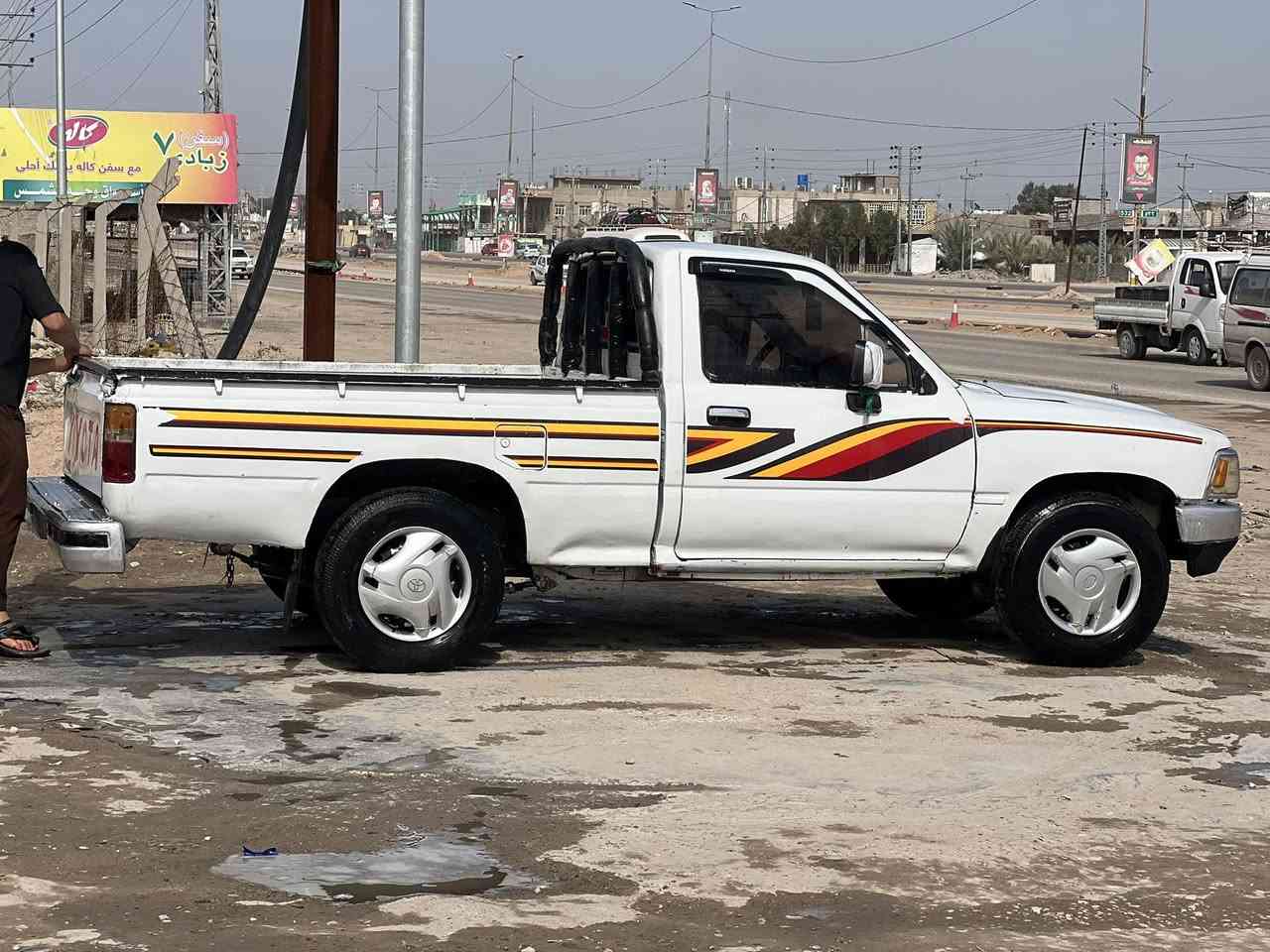 94للبيع الرقم واصط مصبوغه جماليه سنويه مجدده  27مكاني النجف خان النص الحيدريه محرك كروسيده سياره مكفوله من الضربه 
السعر 37ورقه  ***********
