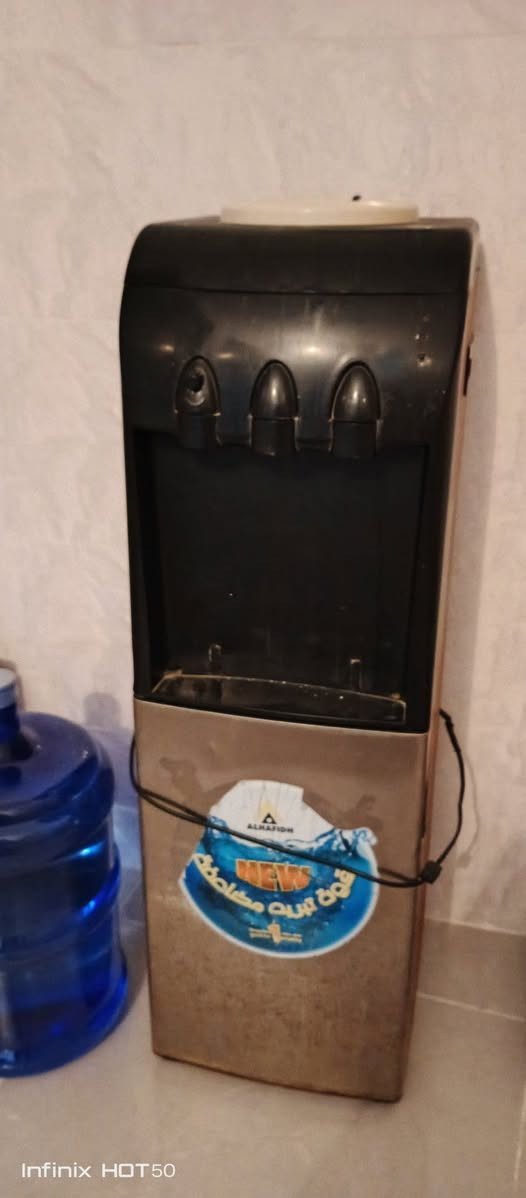 براد نضيف وجديد للبيع لغرض لانتقال شراي راسلني خاص 
رجاءا الي ميشتري لا يراسلني مكاني عزيزية


**إذا كنت صاحب هذا الإعلان وتريد حذفه لأي سبب، رجاءا أرسل رسالة إلى الدعم الفني**